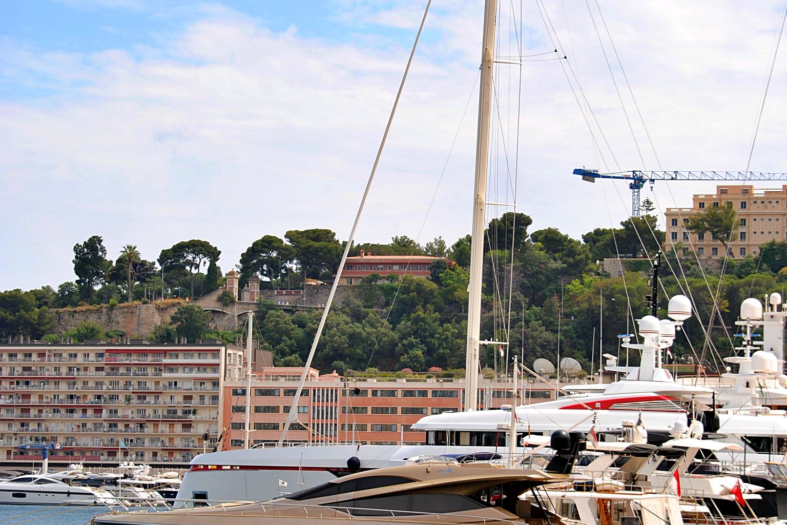yacht prices by size at a marina