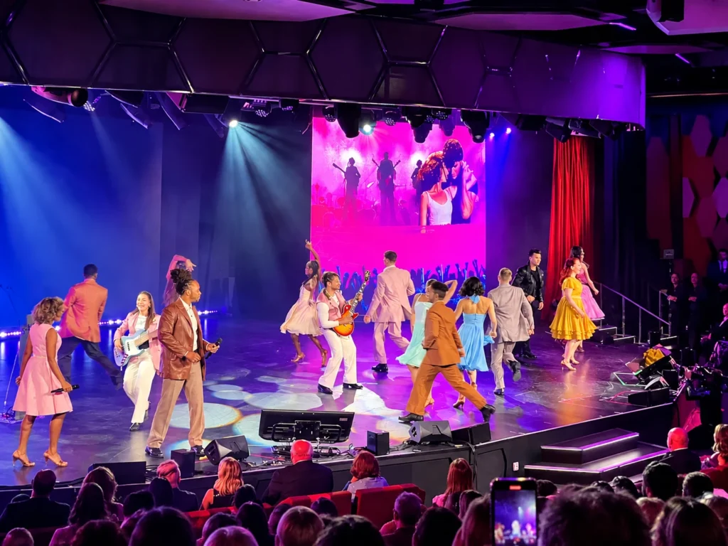 MCS Retro Concert Dance
