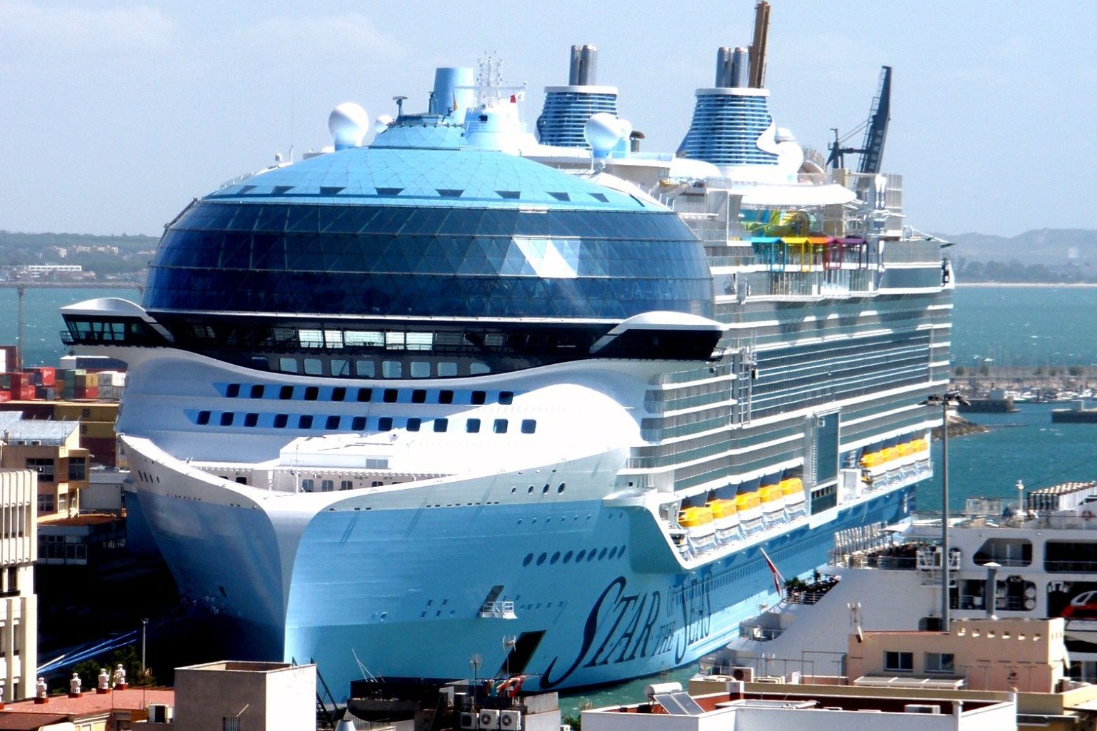 Star of the Seas Icon-class cruise ship docked in Cadiz